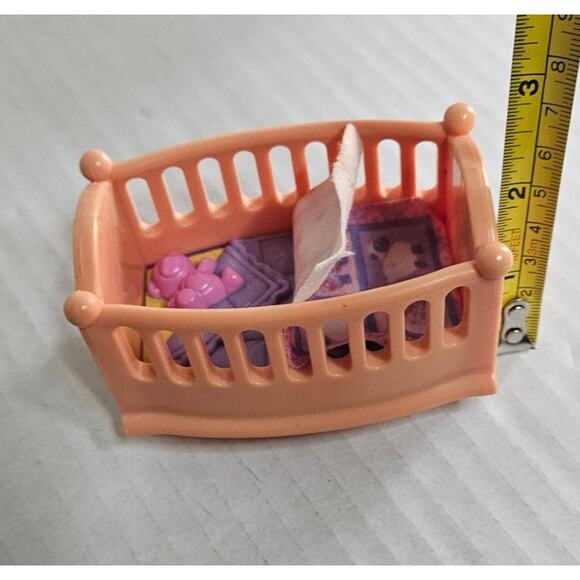 Fisher-Price Dollhouse Baby's Room Rocking Crib Teddy Blanket 3.5"x 2" H 2006 - Picture 7 of 7